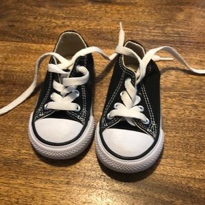Black and white converse